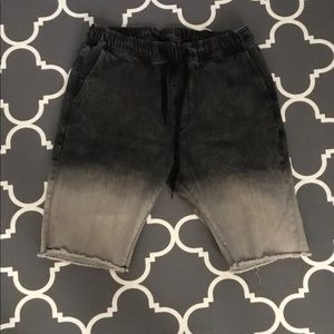 XXX RUDE size med shorts